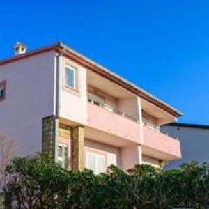 Apartmani Nikolina Ražanac Exterior foto